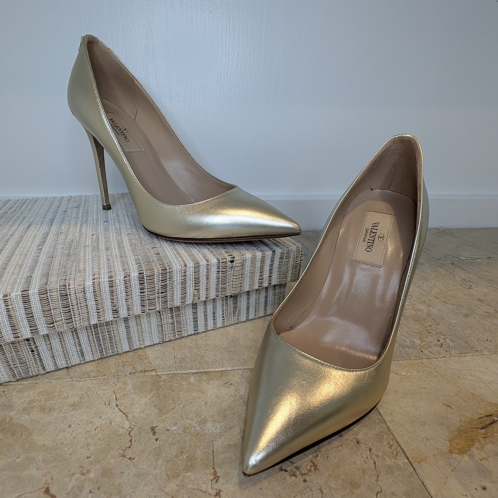 Valentino Elegant Metallic Gold Heels